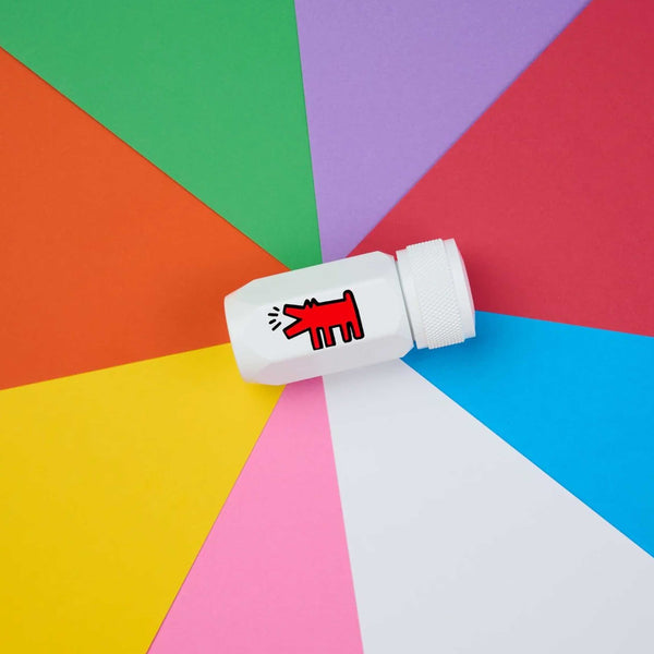 Blackwing One-Step Long Point Sharpener "Barking Dog" de Keith Haring